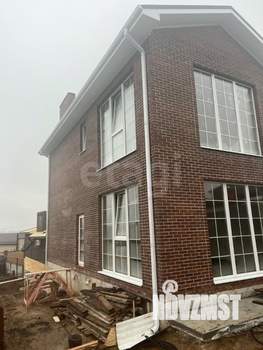 Дом 205м&sup2;, 2-этажный, участок 6 сот.  