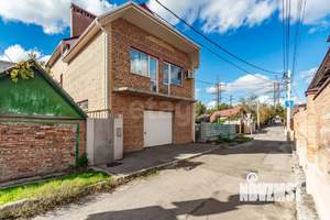 Дом 337м², 3-этажный, участок 11 сот.  