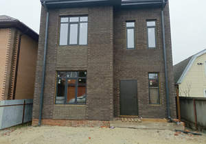 Дом 153м&sup2;, 2-этажный, участок 3 сот.  