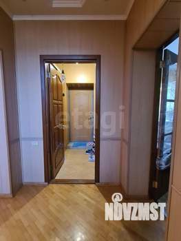 Дом 313м&sup2;, 2-этажный, участок 6 сот.  