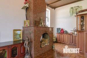 Дом 408м&sup2;, 2-этажный, участок 10 сот.  