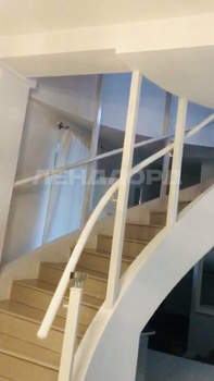 Дом 178м&sup2;, 2-этажный, участок 2 сот.  