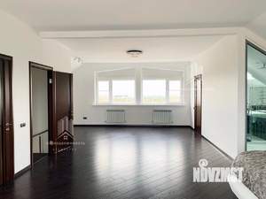 Дом 250м², 2-этажный, участок 5 сот.  