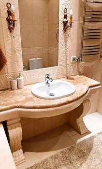 Дом 645м&sup2;, 3-этажный, участок 6 сот.  