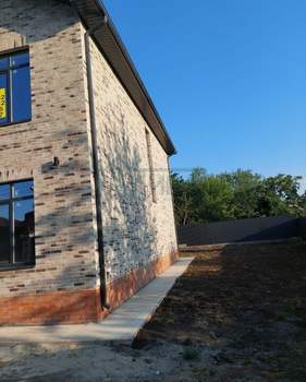 Дом 175м², 2-этажный, участок 61 сот.  