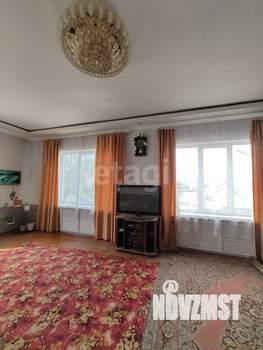 Дом 282м&sup2;, 2-этажный, участок 4 сот.  