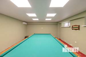 Дом 295м², 3-этажный, участок 3 сот.  