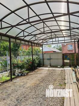 Дом 160м&sup2;, 3-этажный, участок 3 сот.  