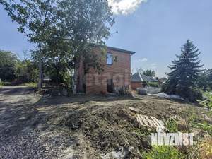 Дом 140м², 2-этажный, участок 3 сот.  