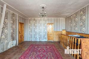 Дом 182м², 3-этажный, участок 3 сот.  