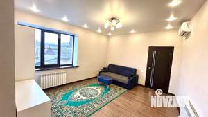 Дом 198м², 3-этажный, участок 3 сот.  