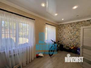 Дом 100м&sup2;, 2-этажный, участок 3 сот.  