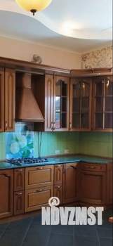 Дом 160м², 2-этажный, участок 5 сот.  