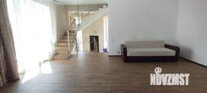 Дом 135м&sup2;, 3-этажный, участок 2 сот.  