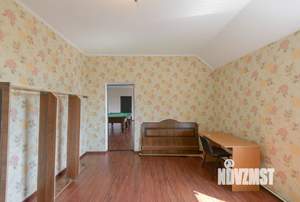 Дом 196м², 2-этажный, участок 7 сот.  