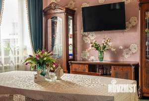 Дом 133м&sup2;, 2-этажный, участок 3 сот.  