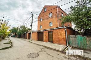Дом 398м², 4-этажный, участок 5 сот.  