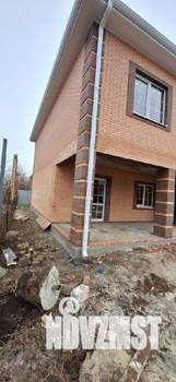 Дом 216м², 2-этажный, участок 6 сот.  