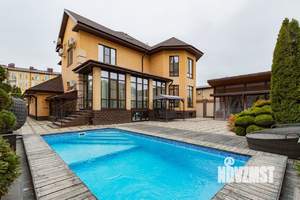 Дом 550м², 2-этажный, участок 7 сот.  