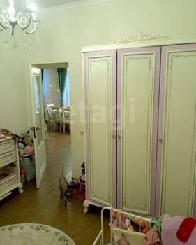 Дом 137м&sup2;, 2-этажный, участок 3 сот.  