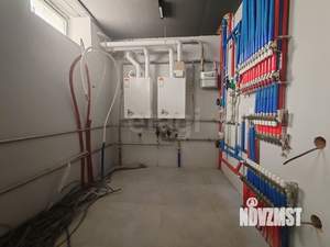 Дом 550м², 2-этажный, участок 5 сот.  