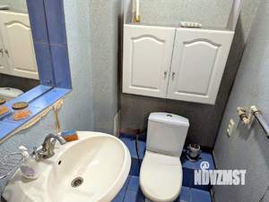 Дом 138м&sup2;, 2-этажный, участок 4 сот.  