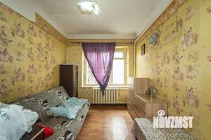 Дом 69м&sup2;, 2-этажный, участок 4 сот.  