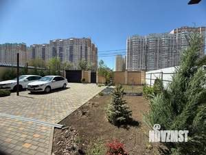 Дом 200м², 2-этажный, участок 6 сот.  