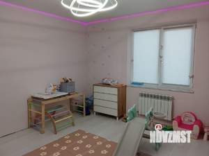 Дом 154м&sup2;, 2-этажный, участок 3 сот.  