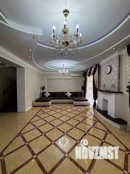 Дом 245м², 2-этажный, участок 3 сот.  