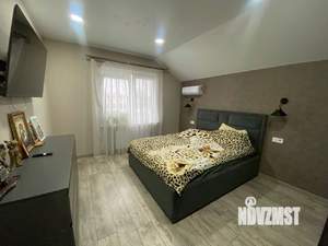 Дом 186м&sup2;, 2-этажный, участок 4 сот.  