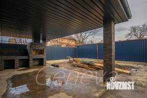 Дом 230м&sup2;, 3-этажный, участок 4 сот.  