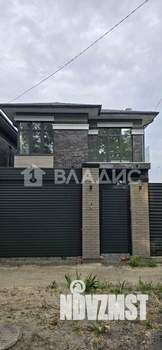 Дом 190м², 2-этажный, участок 3 сот.  