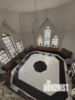 Дом 758м&sup2;, 4-этажный, участок 16 сот.  