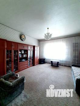 Дом 137м&sup2;, 2-этажный, участок 7 сот.  