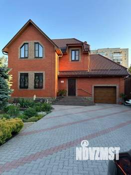 Дом 220м&sup2;, 2-этажный, участок 6 сот.  