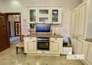 Дом 165м&sup2;, 1-этажный, участок 3 сот.  