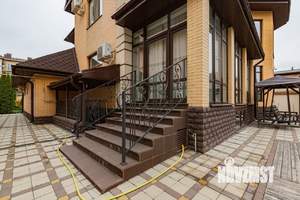Дом 550м², 2-этажный, участок 7 сот.  