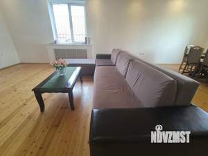 Дом 360м&sup2;, 2-этажный, участок 6 сот.  