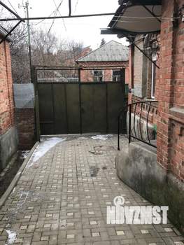 Дом 50м&sup2;, 2-этажный, участок 5 сот.  