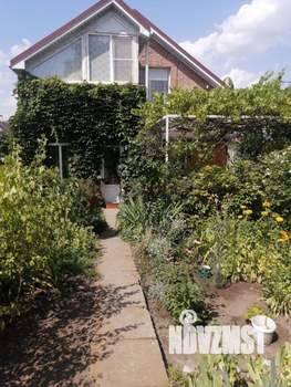 Дом 200м&sup2;, 1-этажный, участок 7 сот.  