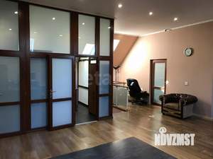 Дом 240м&sup2;, 2-этажный, участок 12 сот.  