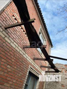 Дом 67м&sup2;, 2-этажный, участок 5 сот.  