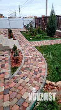 Дом 260м&sup2;, 2-этажный, участок 7 сот.  