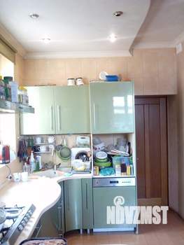 Дом 302м², 2-этажный, участок 9 сот.  