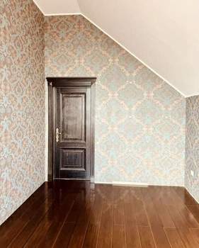 Дом 178м&sup2;, 2-этажный, участок 3 сот.  