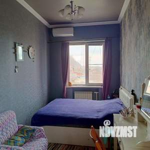 Дом 240м², 3-этажный, участок 5 сот.  