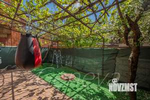 Дом 280м&sup2;, 3-этажный, участок 3 сот.  