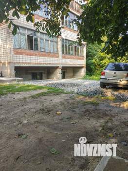 Дом 460м², 3-этажный, участок 8 сот.  