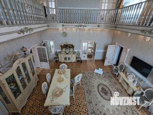 Дом 362м², 2-этажный, участок 4 сот.  